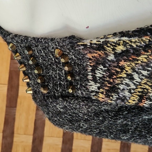 Talk Of The Walk Vintage Multicolor Open Front Sweater With Stud Shoulders - Picture 4 of 9